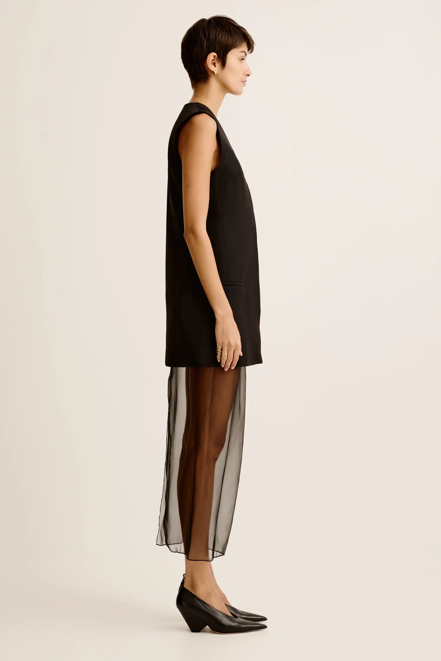 Clearance ESSE AIRE COLUMN SKIRT Black