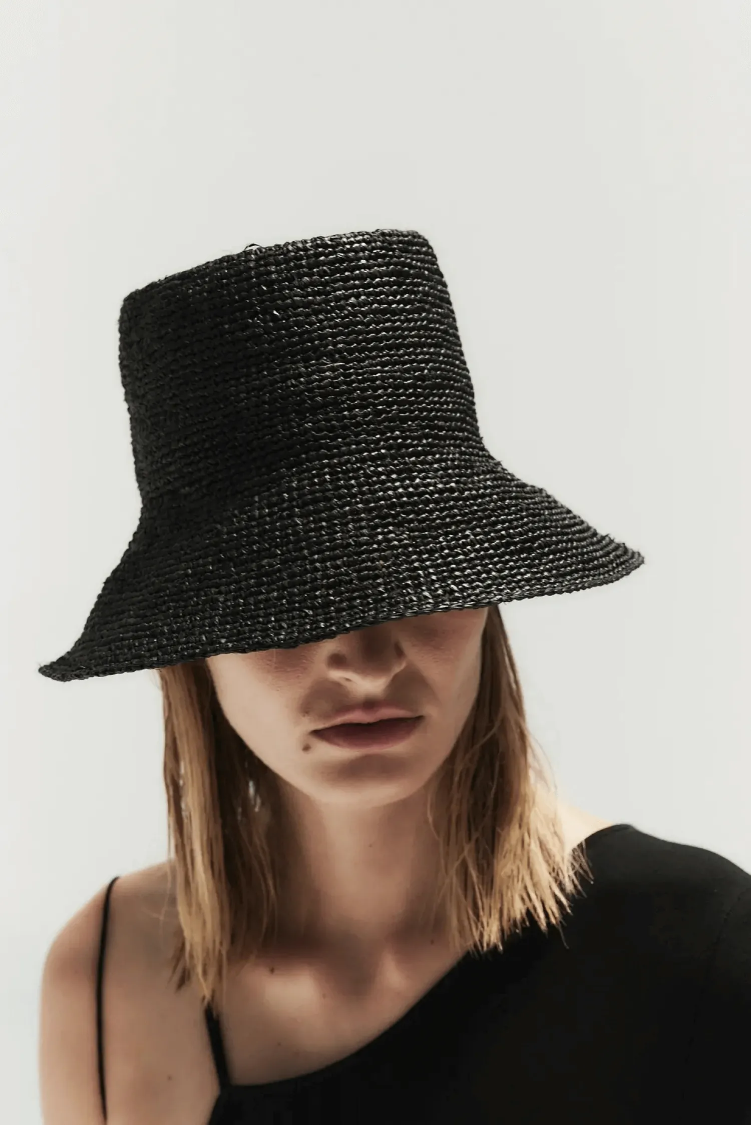 Outlet JANESSA LEONÉ FELIX BUCKET HAT