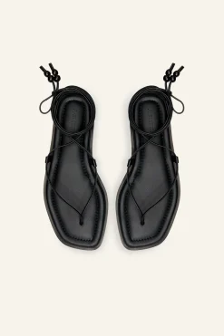 Fashion A.EMERY FINCH SANDAL Black