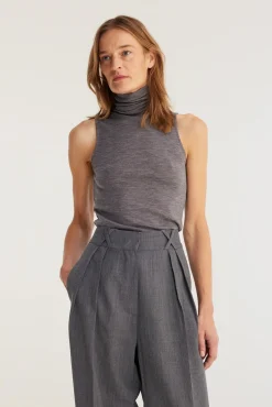 Best RÓHE FINE MERINO SLEEVELESS TURTLENECK