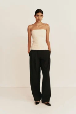 Flash Sale ESSE ILLI STRAPLESS TOP