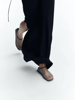 New CHRISTOPHER ESBER MINETTE FLAT Black