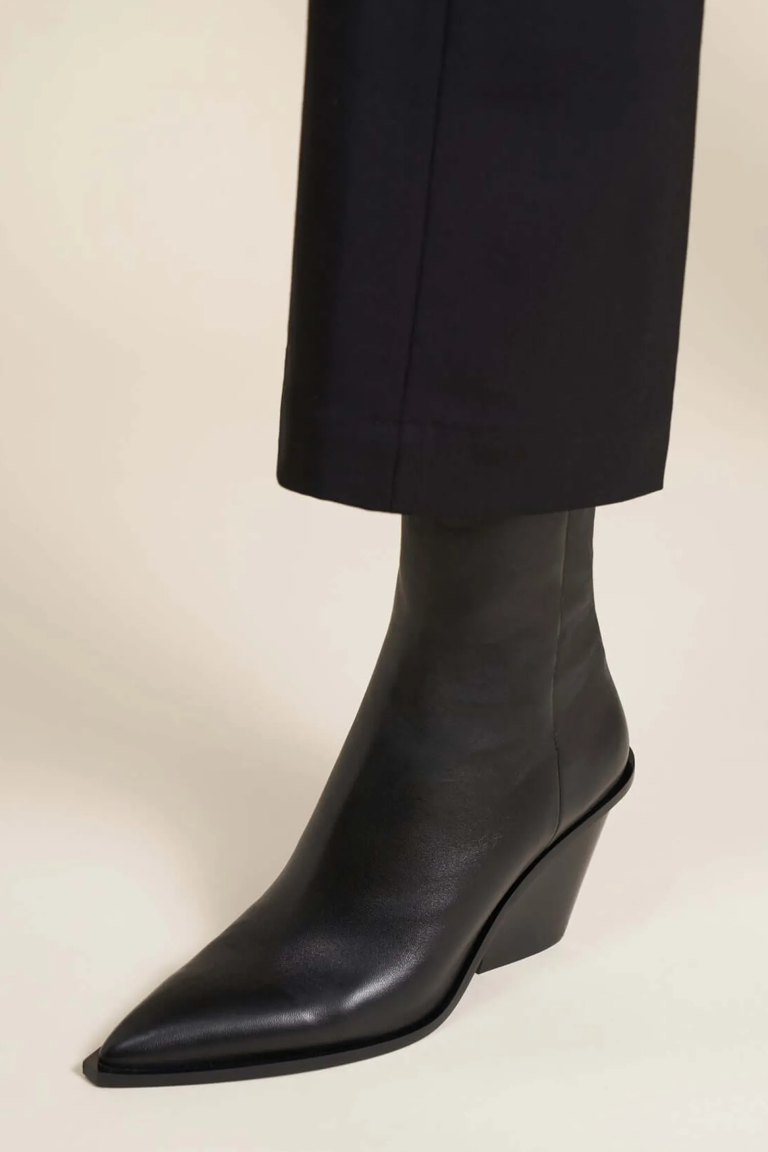 Fashion A.EMERY ODIN BOOT Black