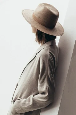 Cheap JANESSA LEONÉ SIMONE FEDORA