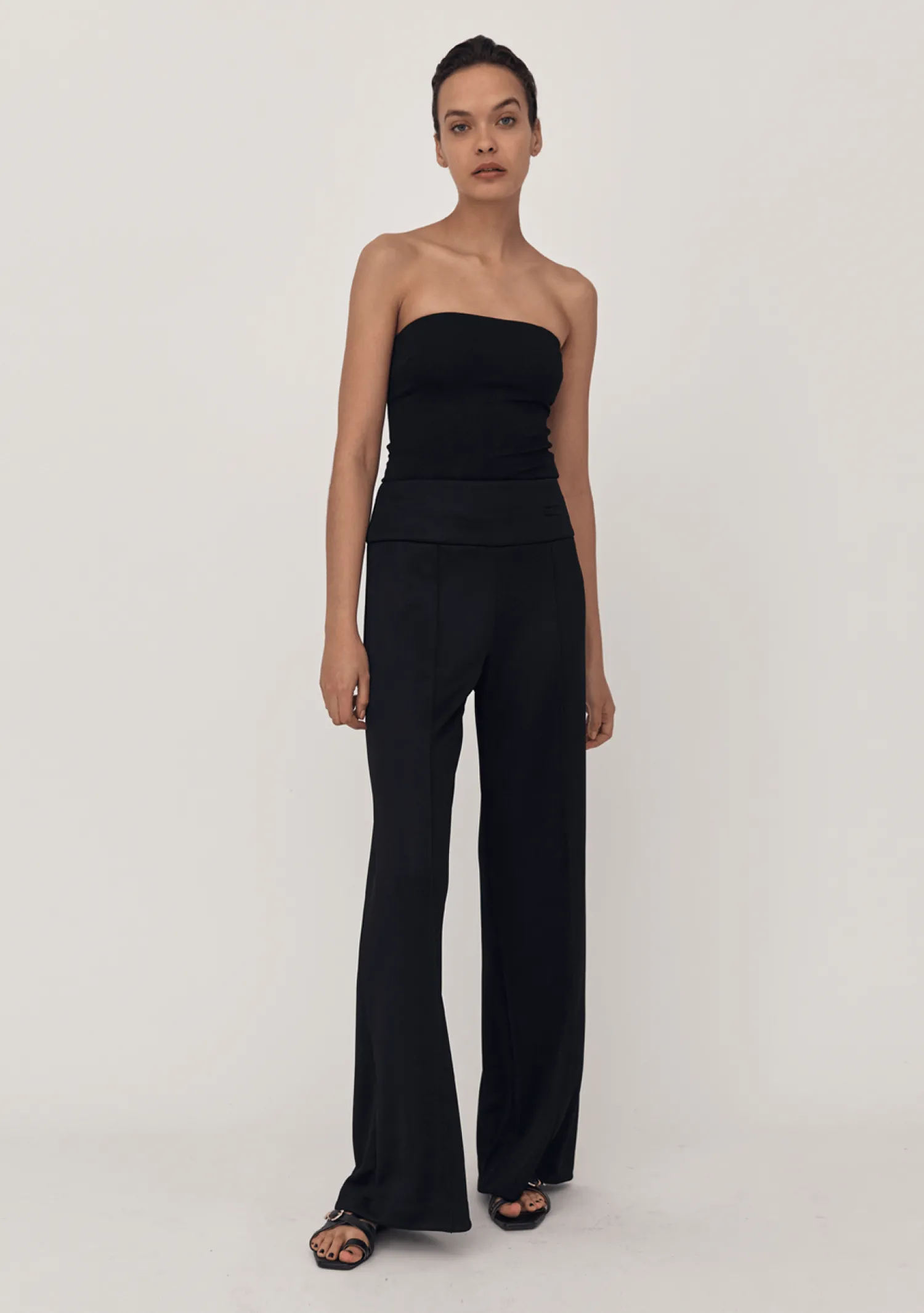 Best ESSE STRAPLESS TOP Black