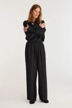 Shop RÓHE WIDE LEG SILK TROUSERS Noir