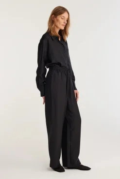 Shop RÓHE WIDE LEG SILK TROUSERS Noir